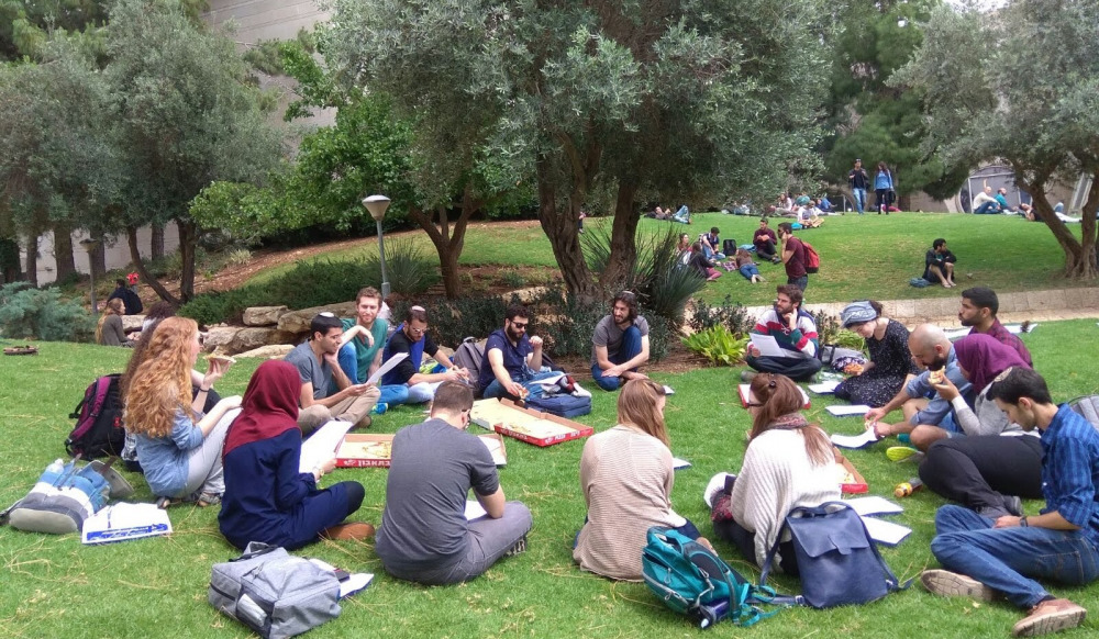 4a4c1ff29256faeffe847742d205aecc